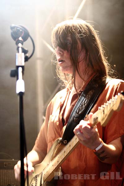 SHE KEEPS BEES - 2011-09-15 - PARIS - La Fleche d'Or - 